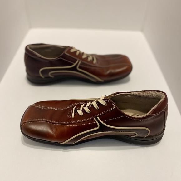Men’s Brown Square Toed Dress Shoes - Picture 3 of 10